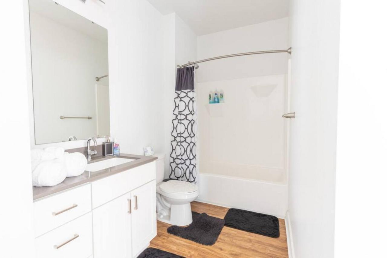 Affordable 1Bd, Comfy Queen Beds, With Gym Indianapolis Esterno foto